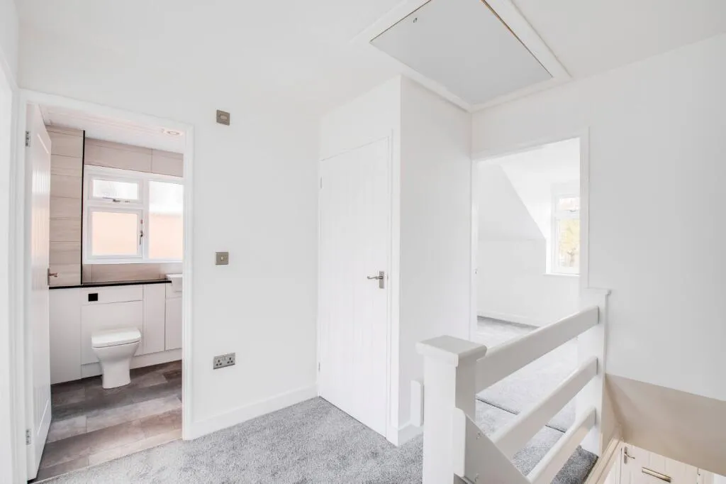 3 bed Semi-Detached