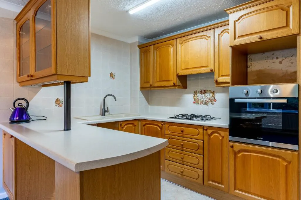 2 bed Maisonette