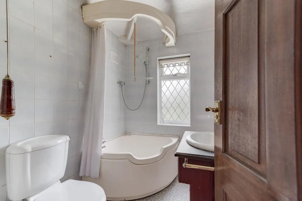 3 bed Semi-Detached