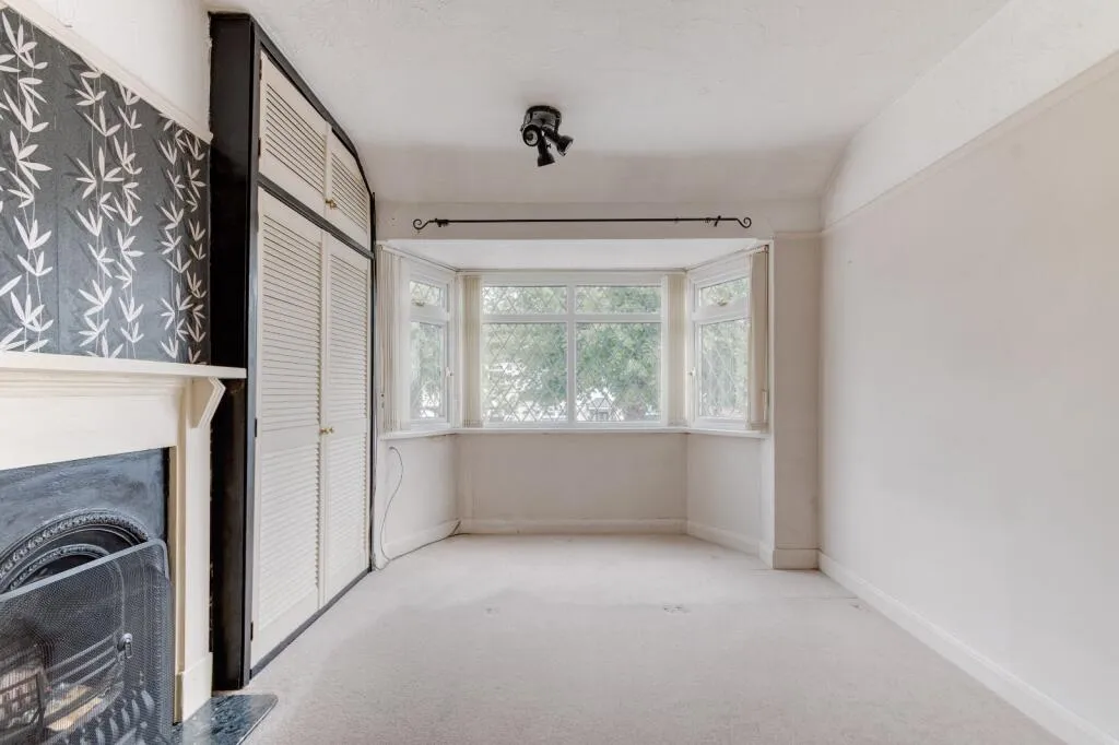 3 bed Semi-Detached