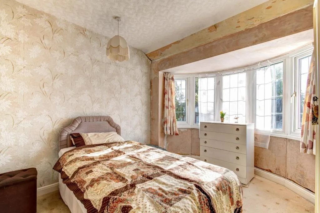3 bed Semi-Detached