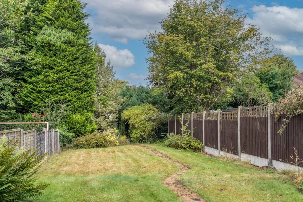 3 bed Semi-Detached