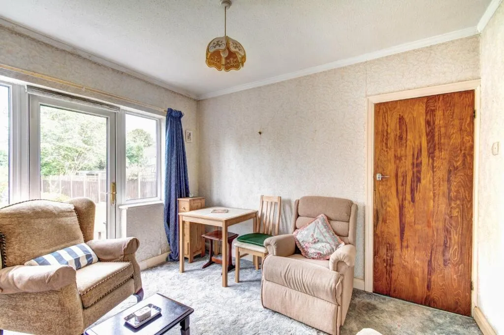 3 bed Semi-Detached