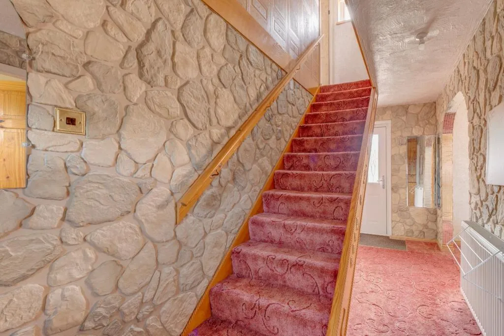 3 bed Terraced