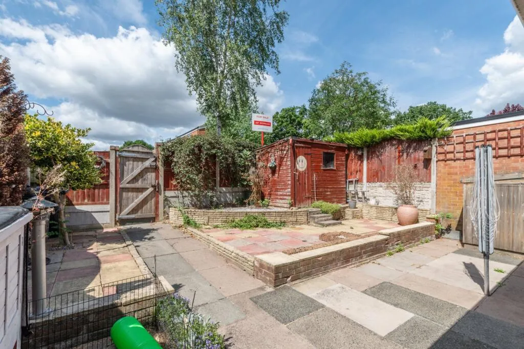 3 bed Terraced