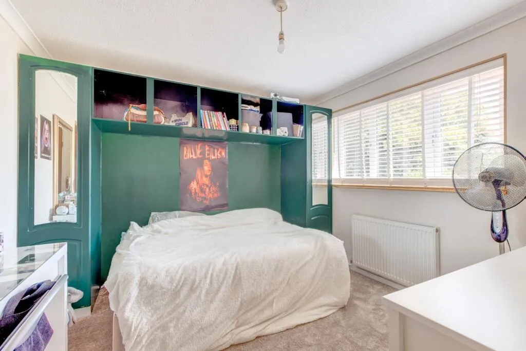 3 bed Terraced