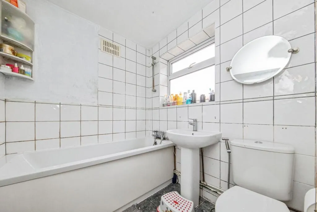 2 bed Terraced
