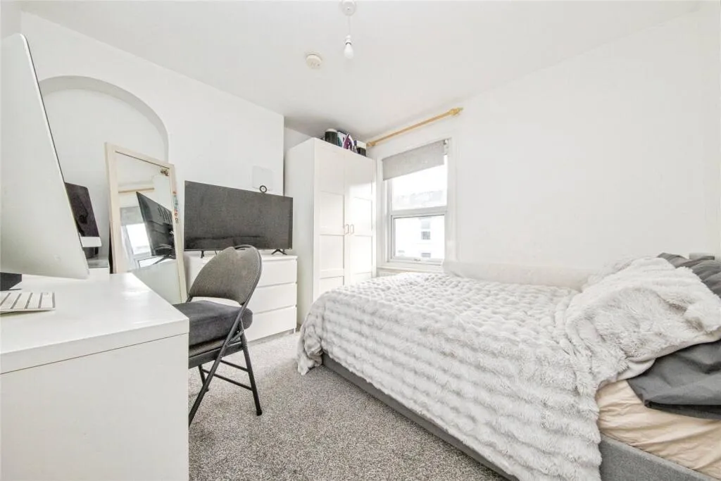 2 bed Terraced