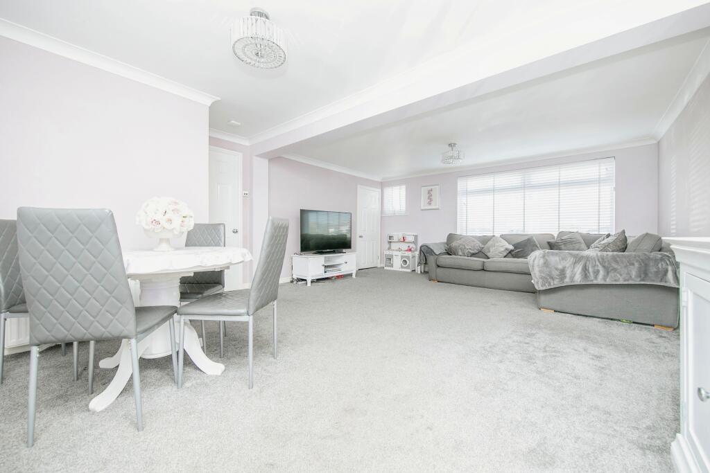 3 bed Semi-Detached