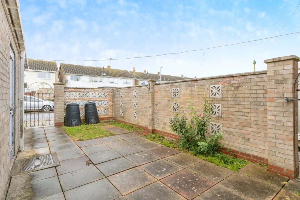 3 bed Semi-Detached