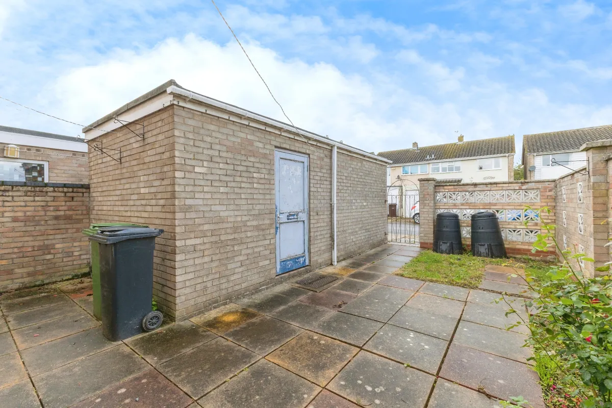 3 bed Semi-Detached