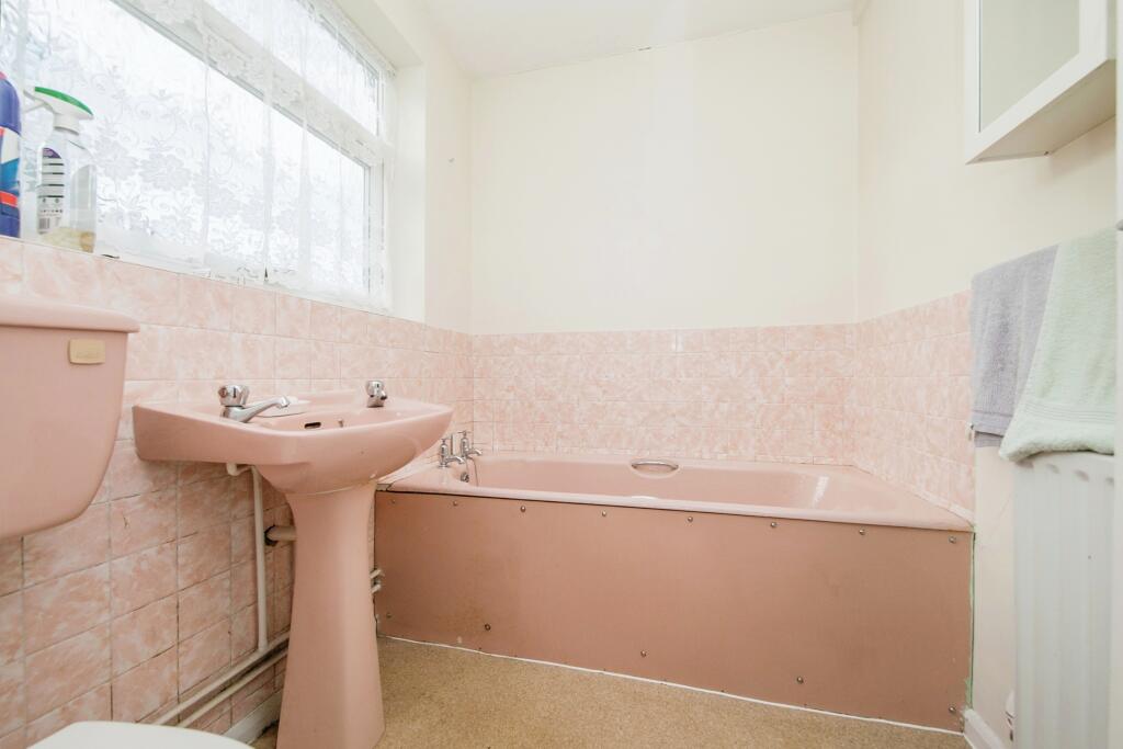 3 bed Semi-Detached