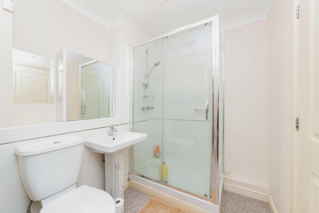 2 bed Apartment