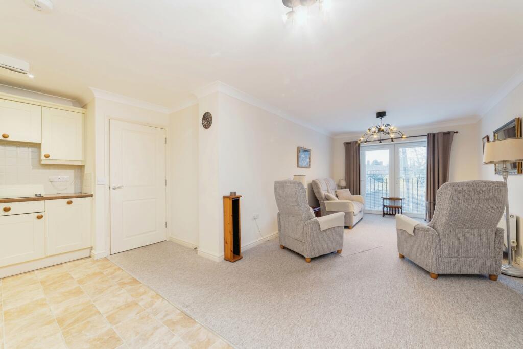 2 bed Apartment