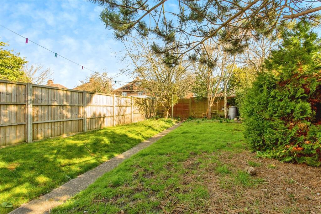 3 bed Semi-Detached