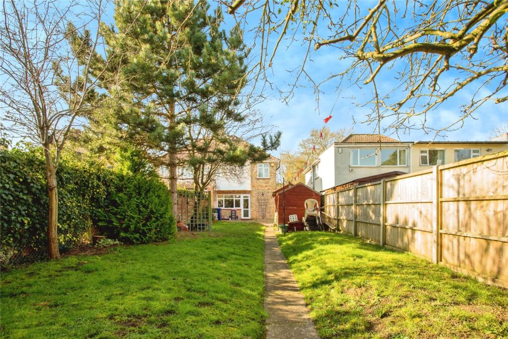 3 bed Semi-Detached