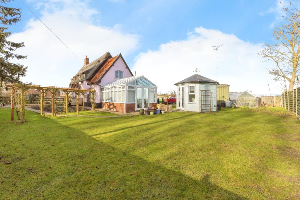 3 bed Detached