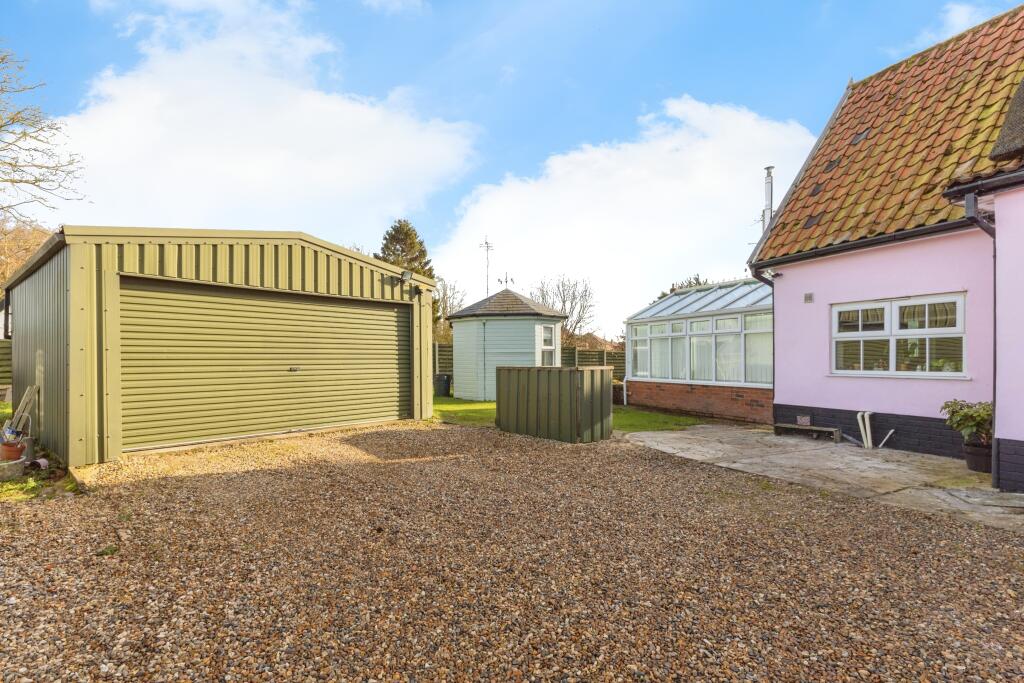 3 bed Detached