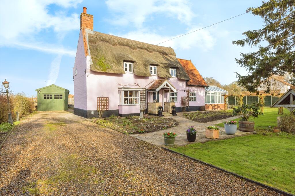 3 bed Detached