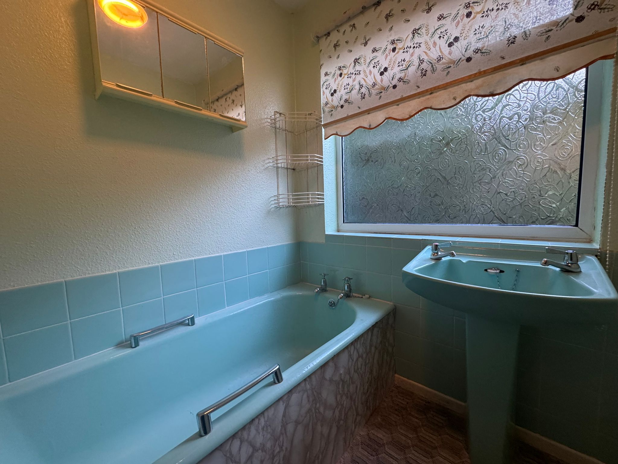 3 bed Detached Bungalow