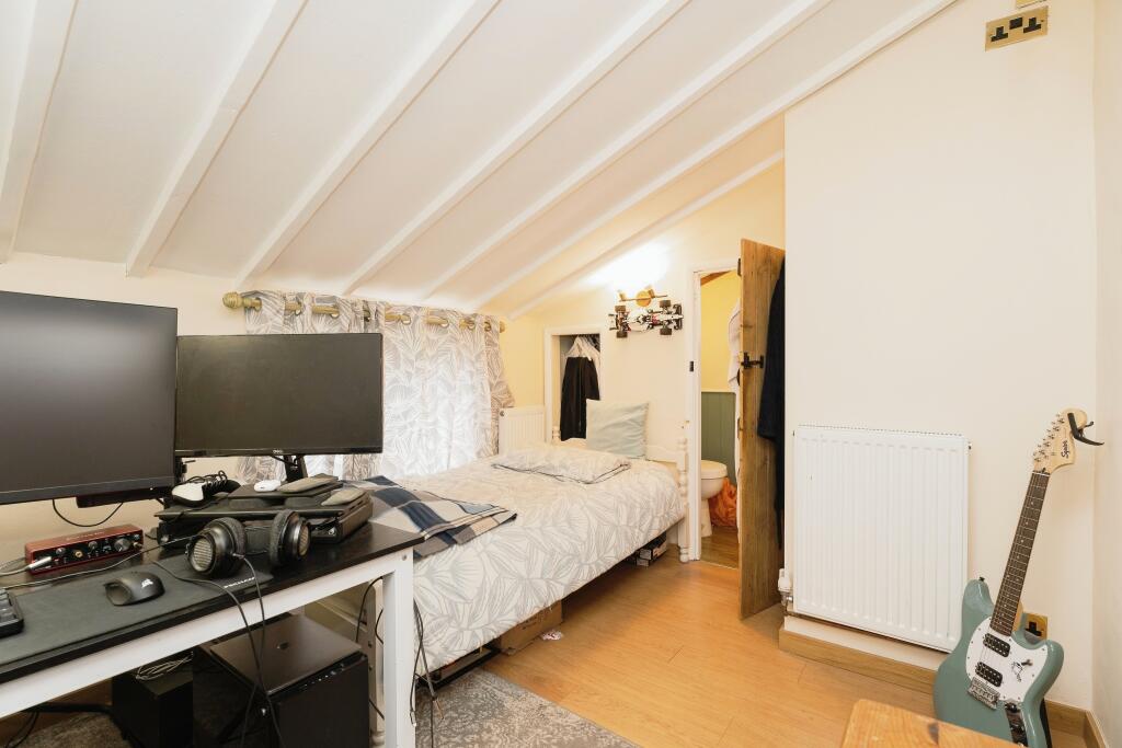 3 bed Character Property