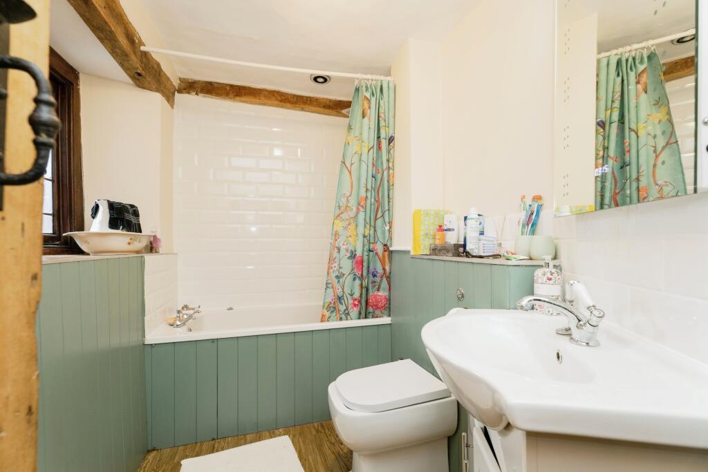 3 bed Character Property