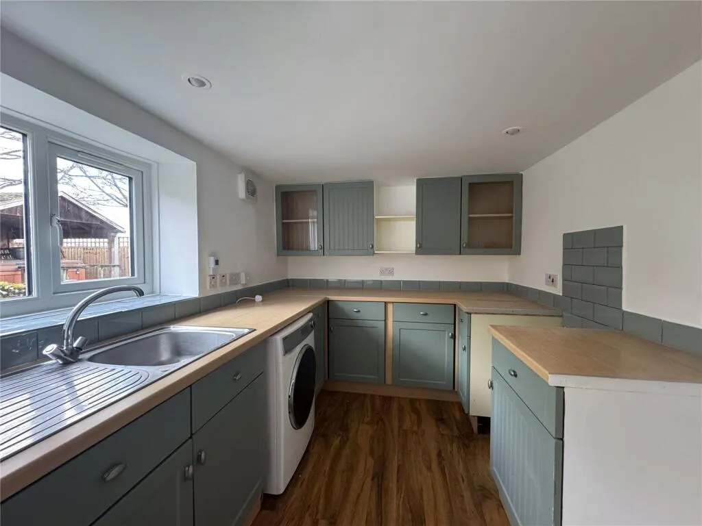 2 bed Terraced