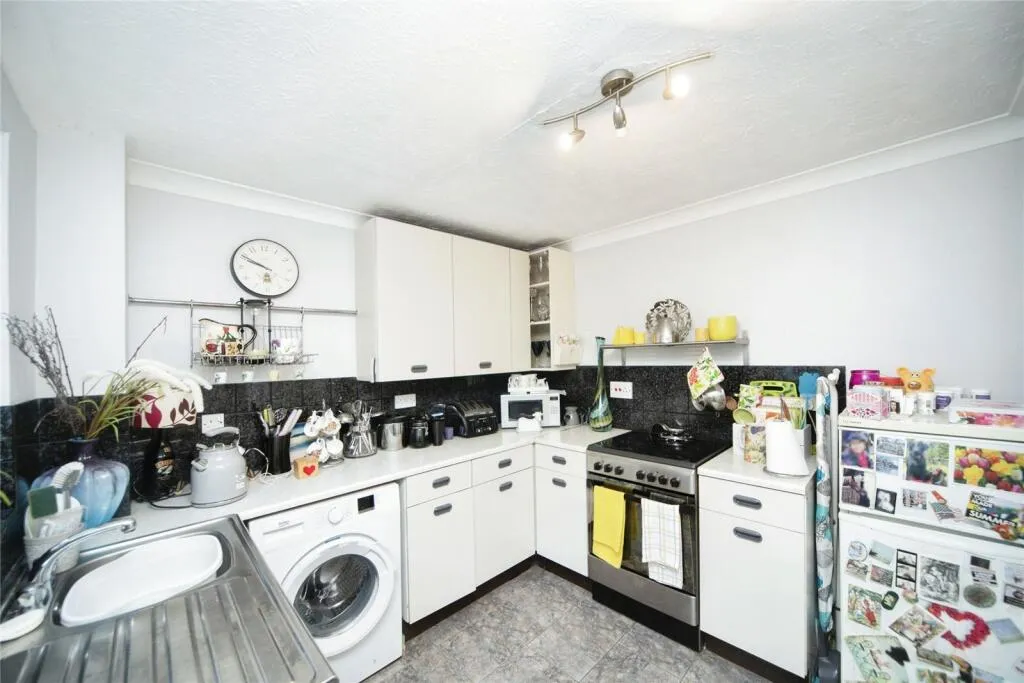 3 bed Semi-Detached