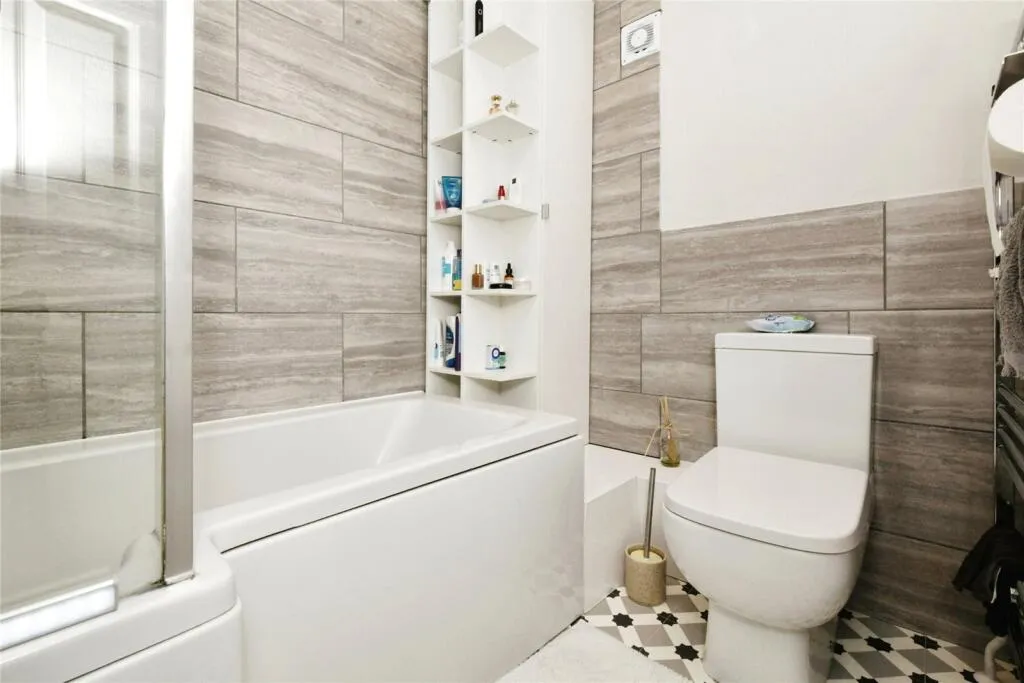 2 bed Apartment