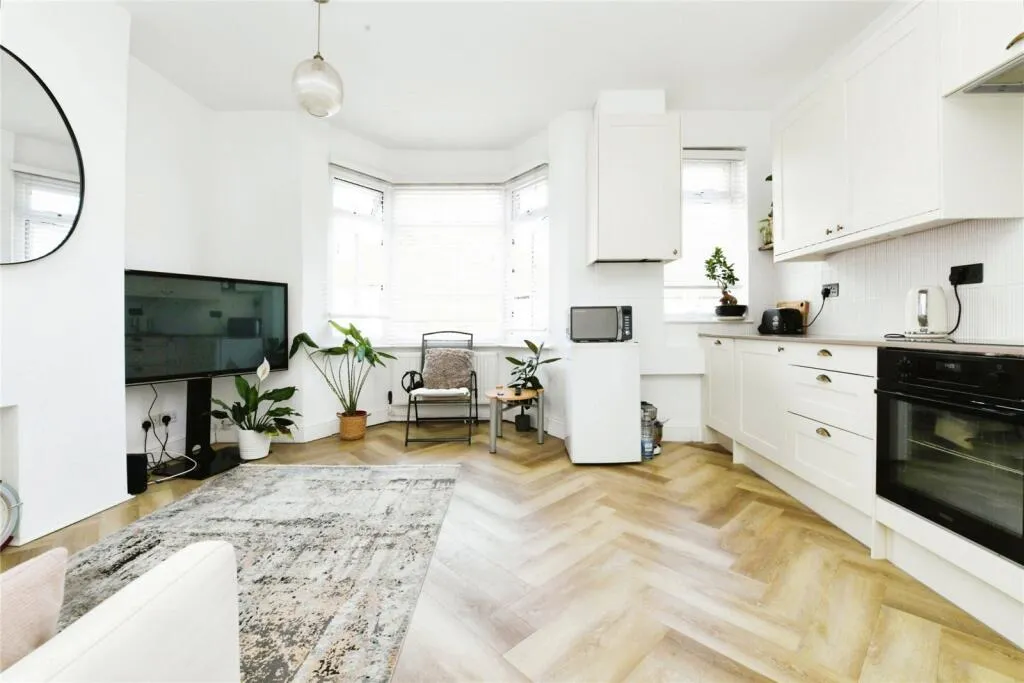 2 bed Apartment