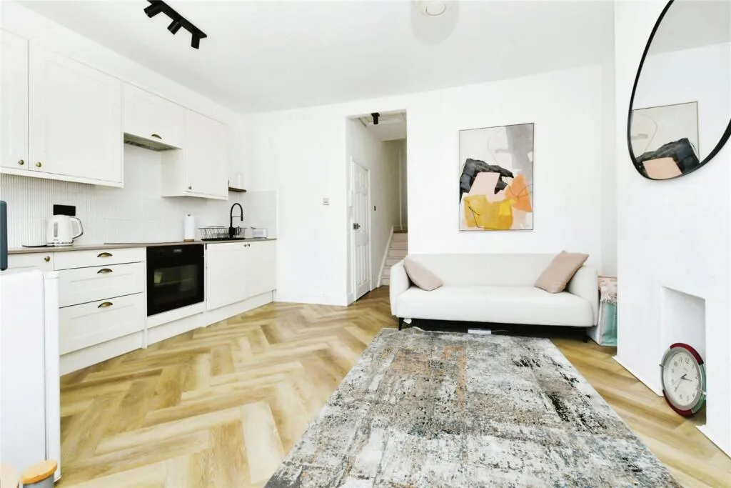 2 bed Apartment