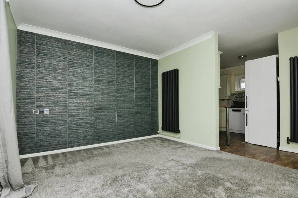 1 bed Apartment