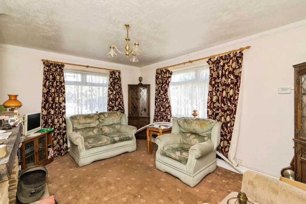 3 bed Semi-Detached