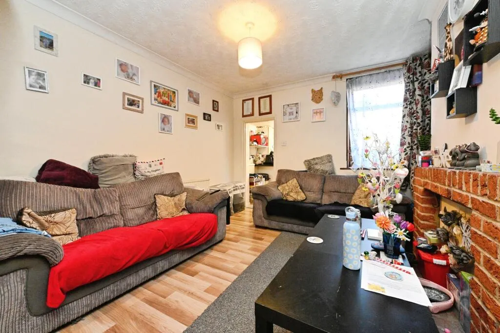 3 bed Terraced