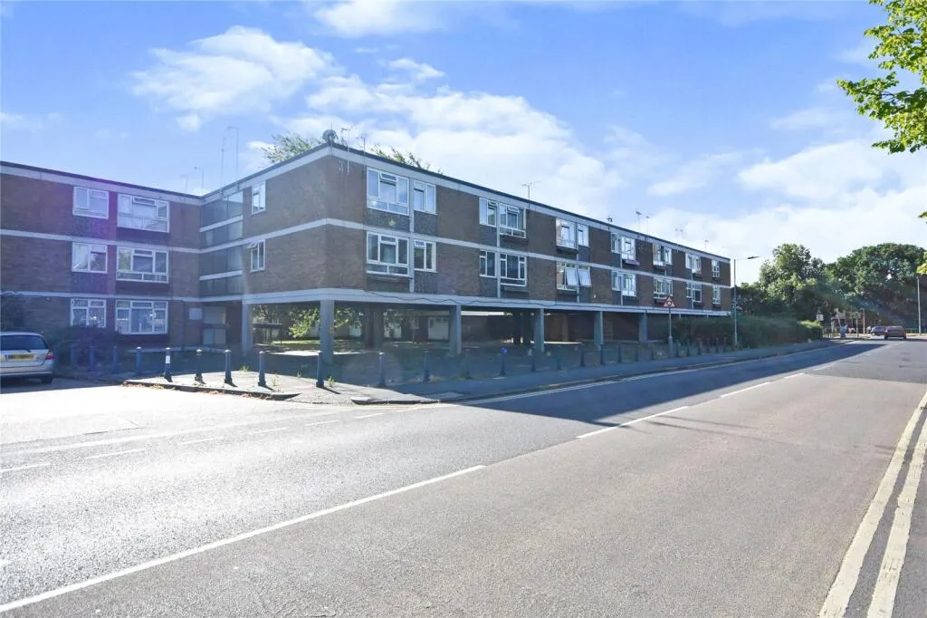1 bed Apartment