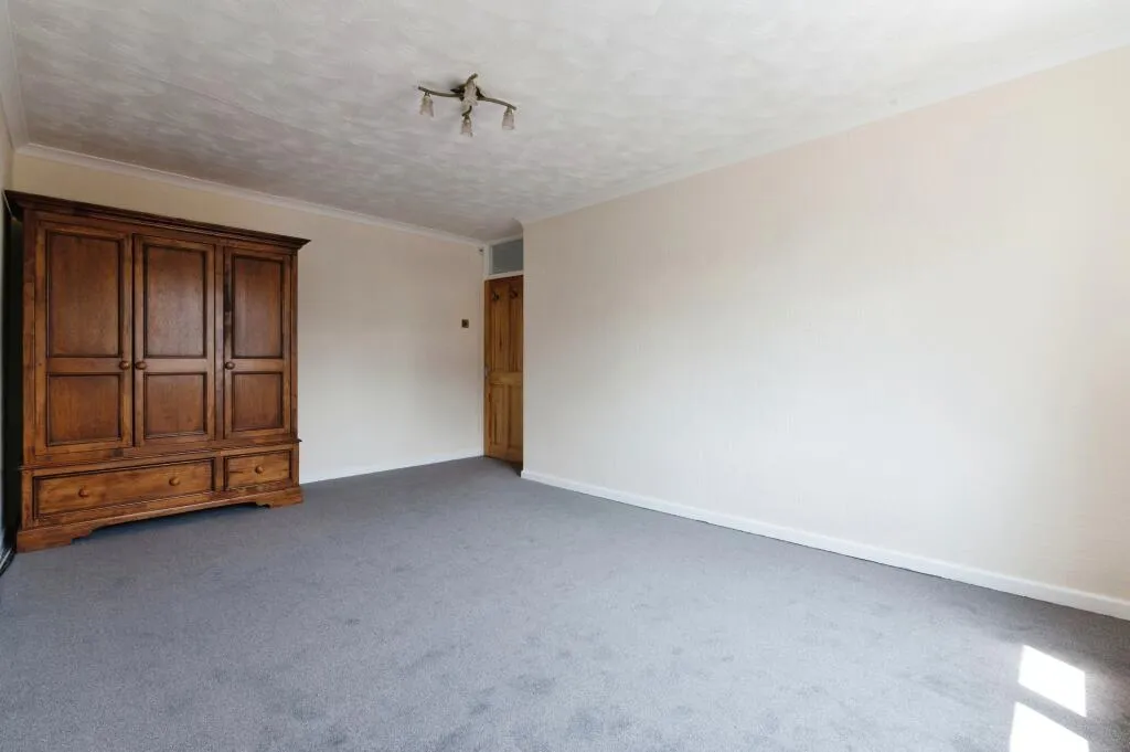 2 bed Apartment