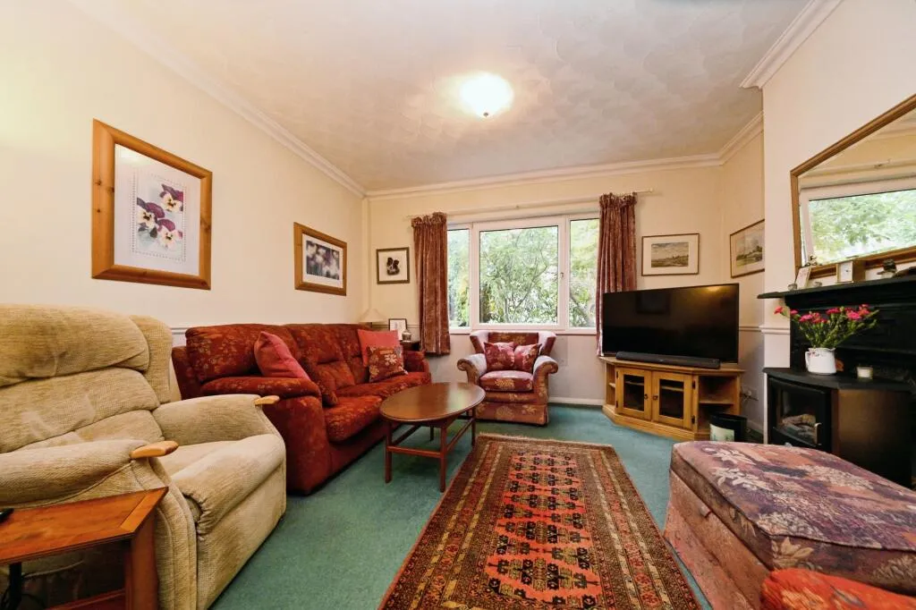 5 bed Terraced