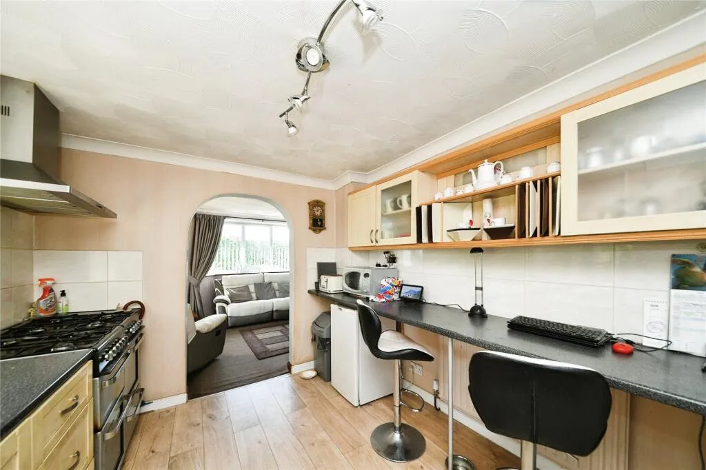 2 bed Detached Bungalow
