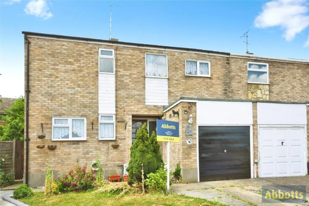 4 bed Semi-Detached
