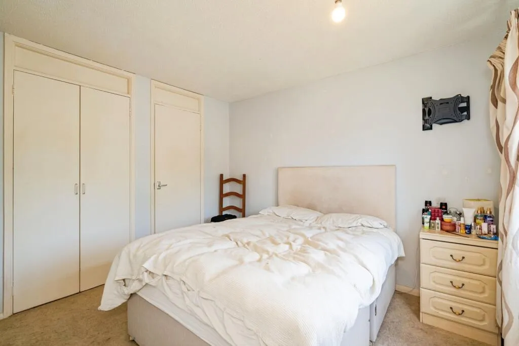 3 bed Terraced