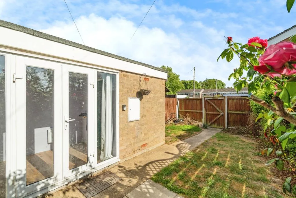 3 bed Terraced