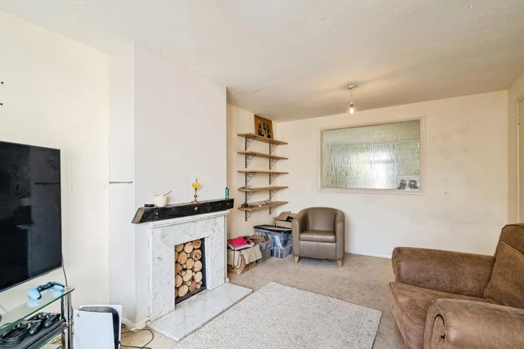 3 bed Terraced