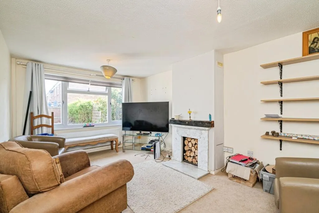 3 bed Terraced