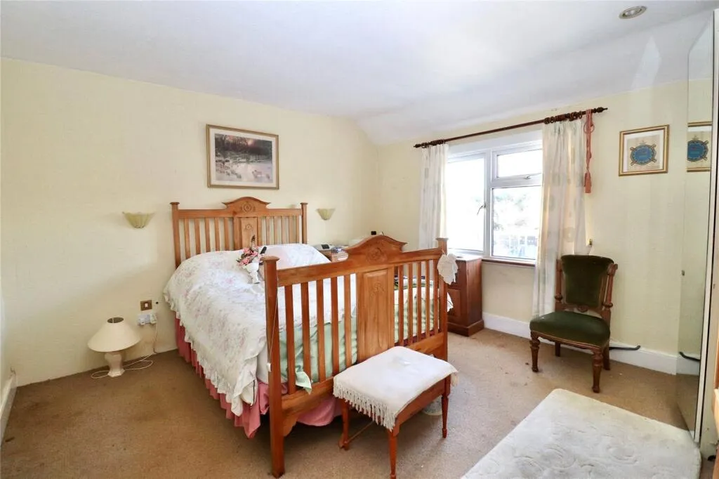 3 bed Semi-Detached
