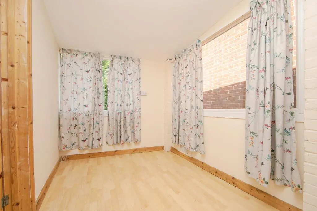 2 bed Detached Bungalow