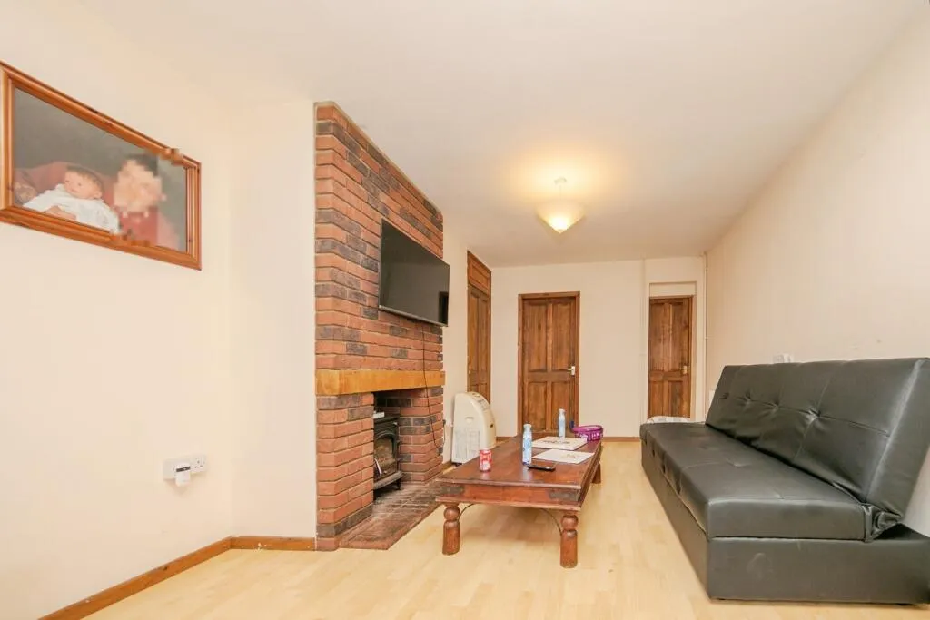 2 bed Detached Bungalow