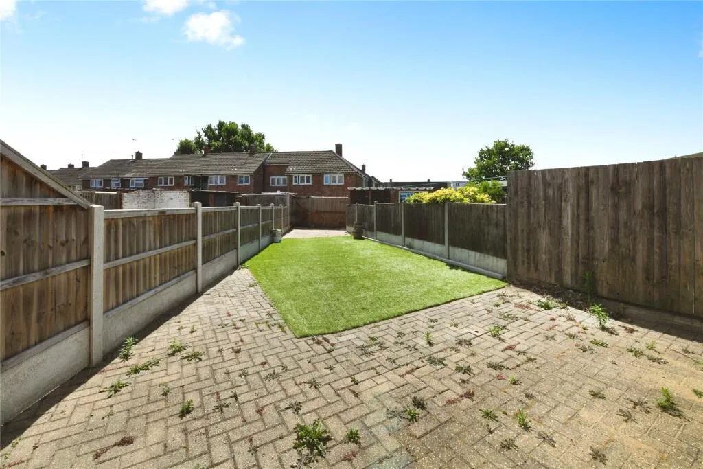3 bed House