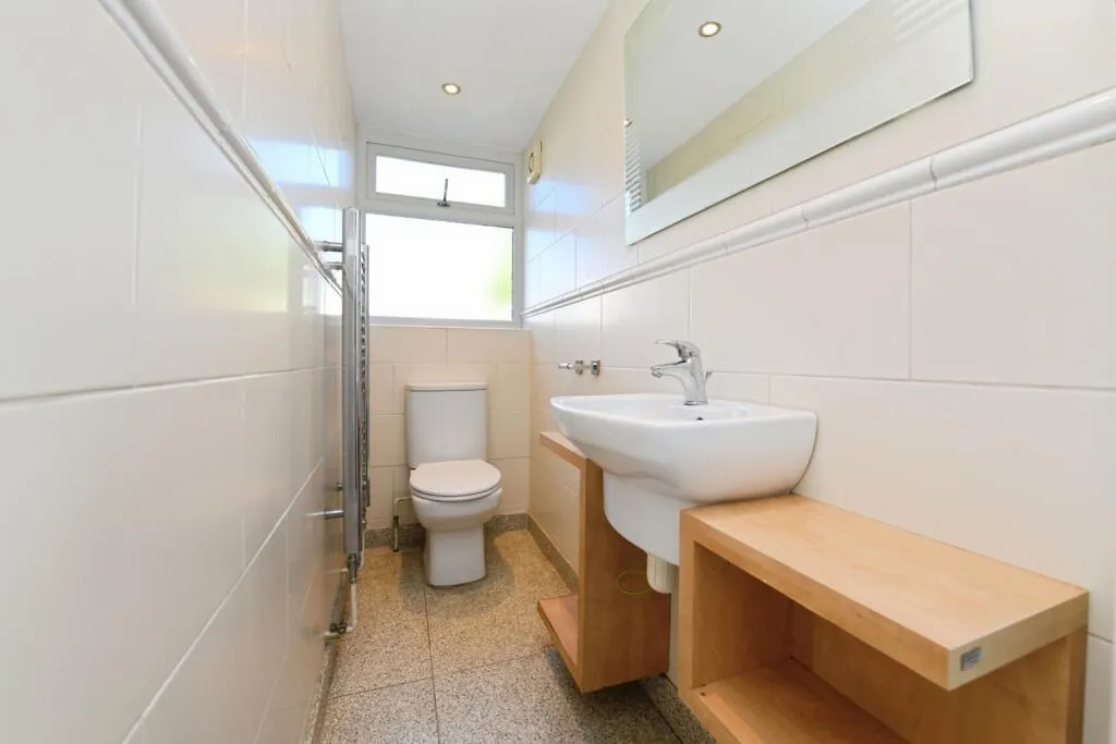 4 bed Semi-Detached