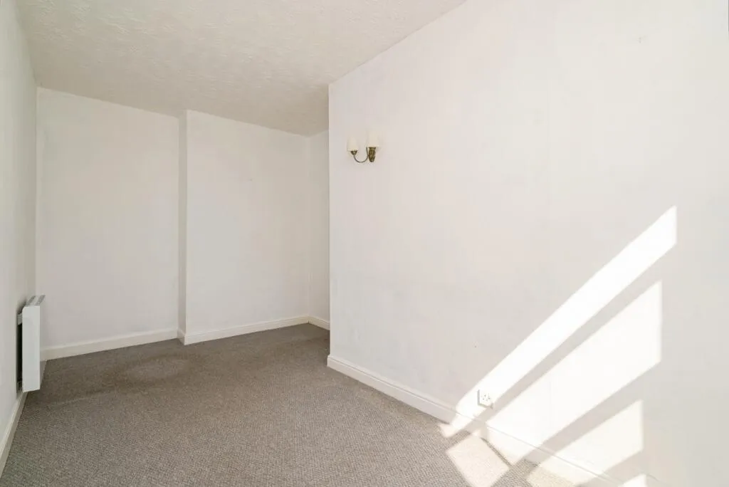 1 bed Apartment