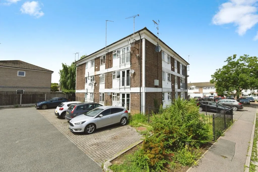 1 bed Apartment